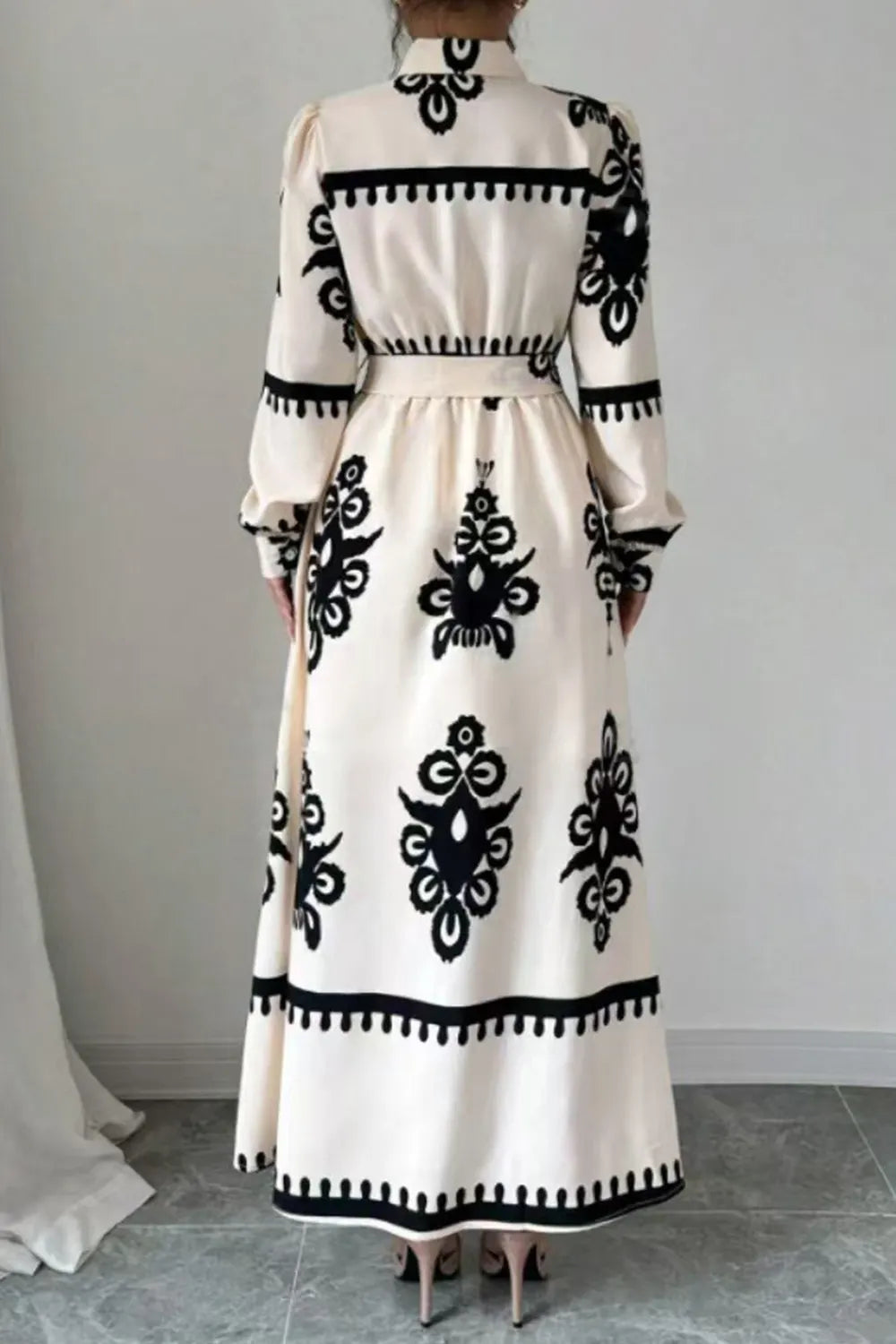 Tribal Pattern Print Turndown Collar Long Sleeve Tie Up Maxi Dresses