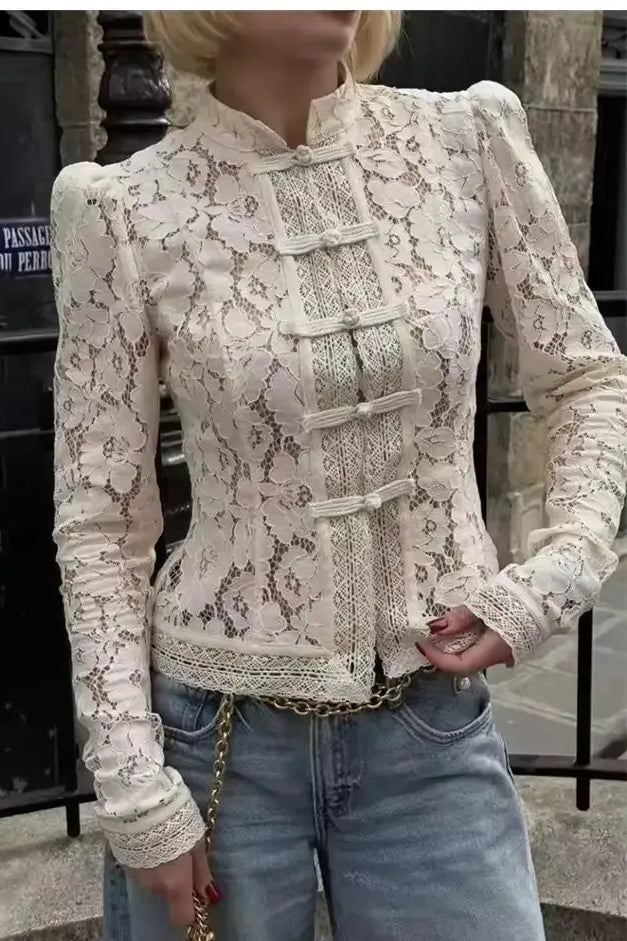 White Lace Stand‐Collared Shirt