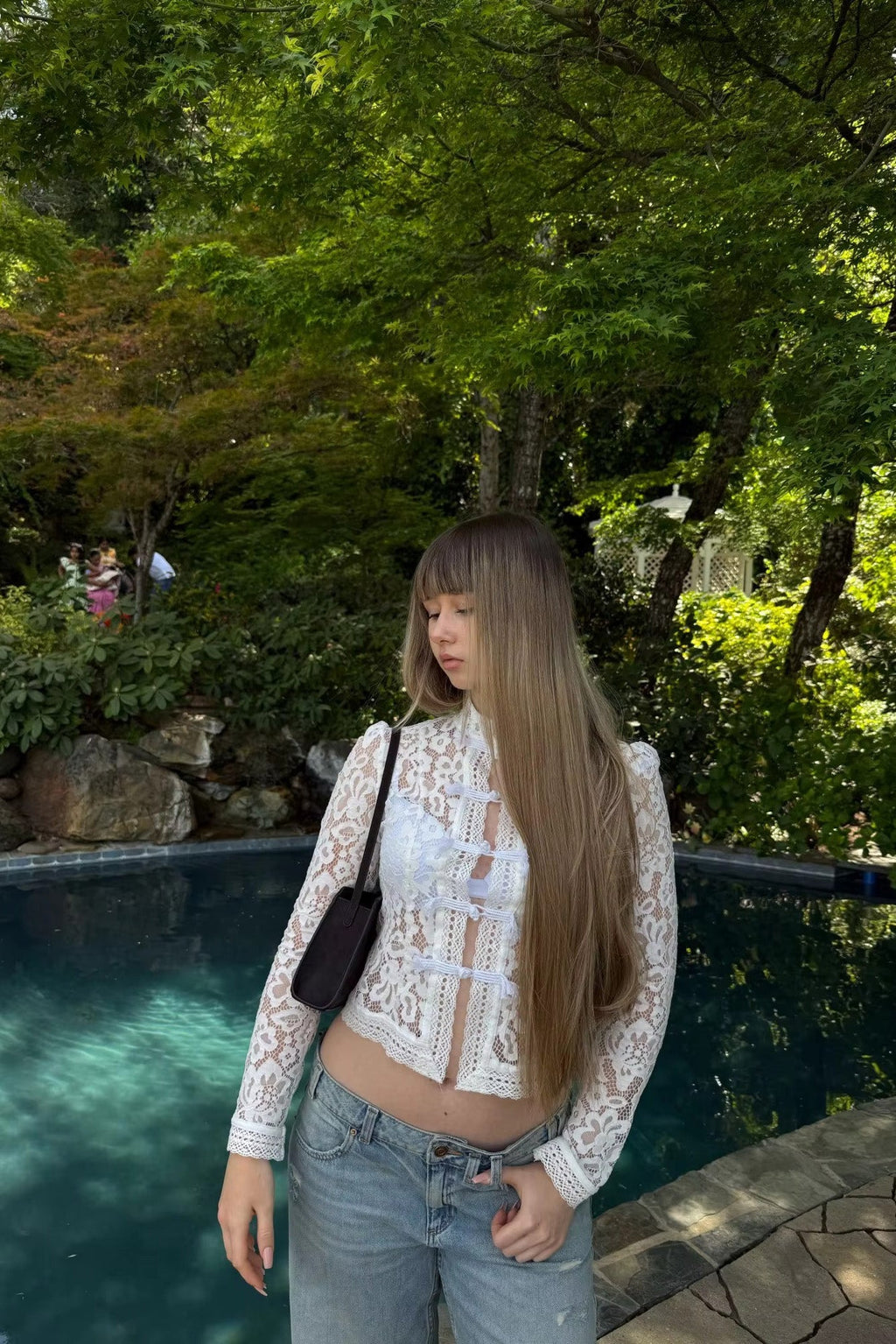 White Lace Stand‐Collared Shirt