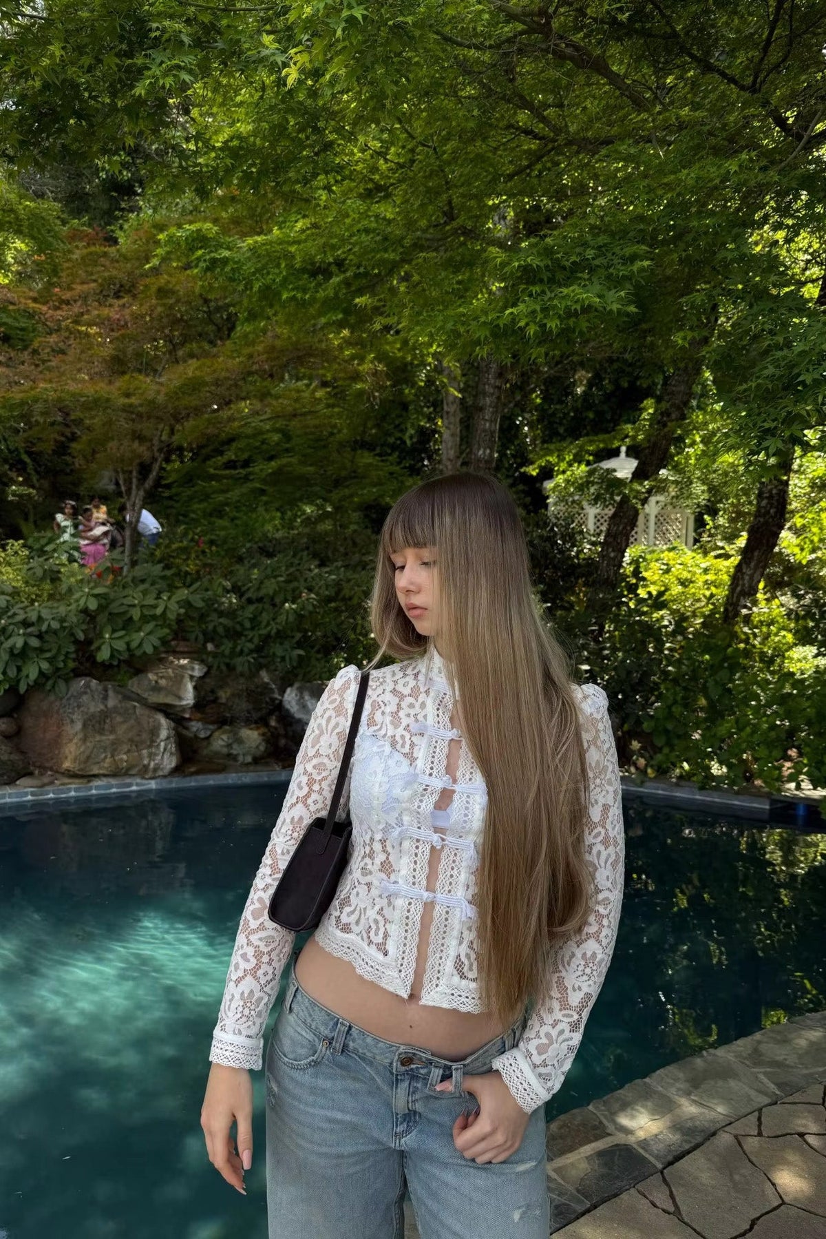 White Lace Stand‐Collared Shirt